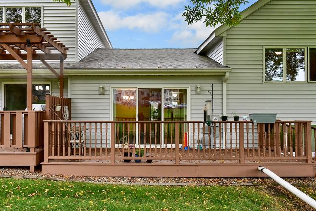 65 Valley Trail Drive, Winona, MN 55987