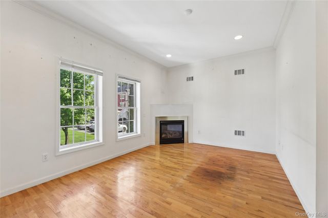 103 Alexander Court, Nanuet, NY 10954