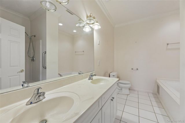 103 Alexander Court, Nanuet, NY 10954