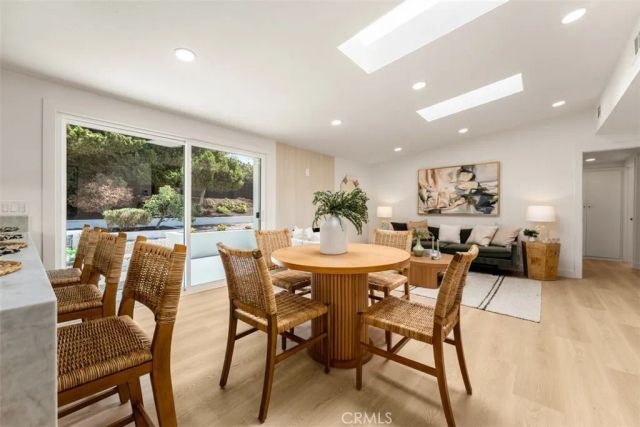 13817 Tobiasson Rd, Poway, CA 92604