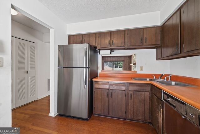 3399 Timbercreek Drive, Lawrenceville, GA 30044