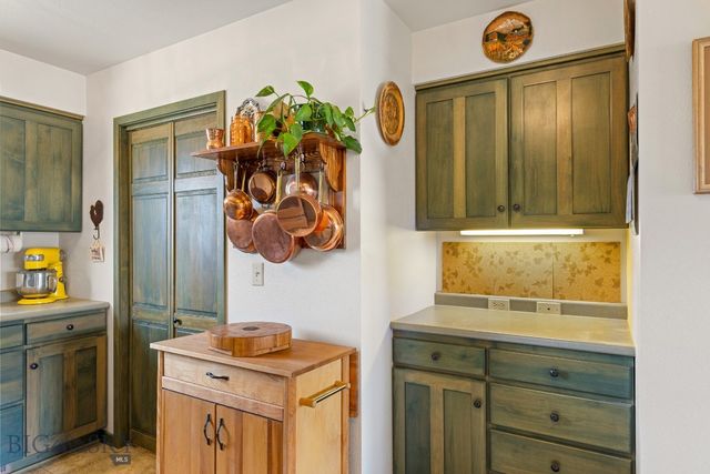 37 Bridger Meadow Lane, Pray, MT 59065