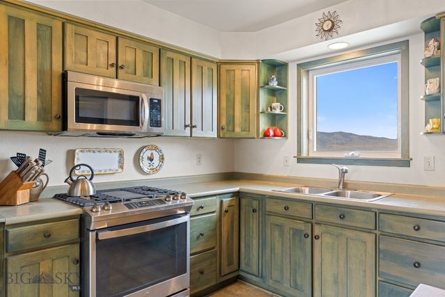 37 Bridger Meadow Lane, Pray, MT 59065