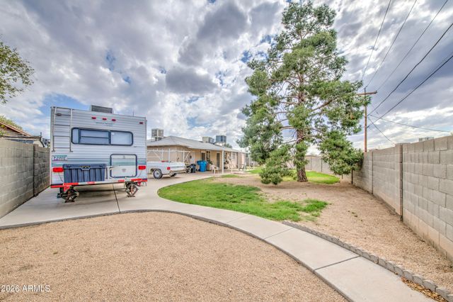 4508 N 57TH Drive, Phoenix, AZ 85031