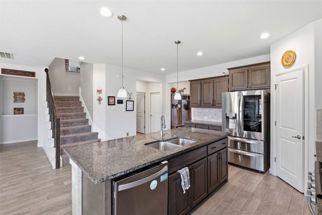 1101 Burlingame Drive, Cleburne, TX 76033
