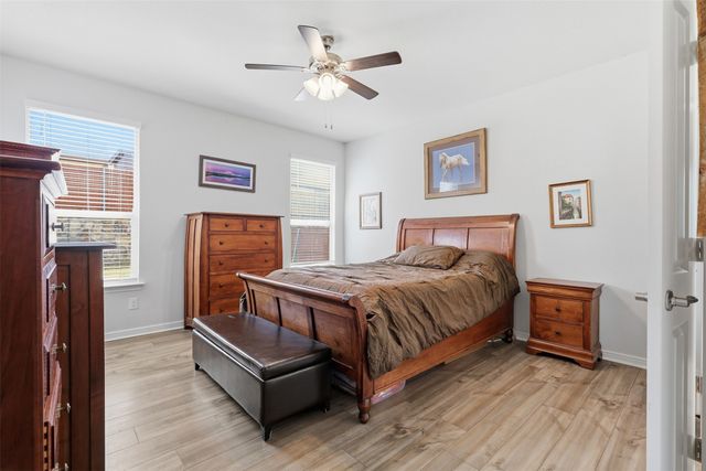 1101 Burlingame Drive, Cleburne, TX 76033