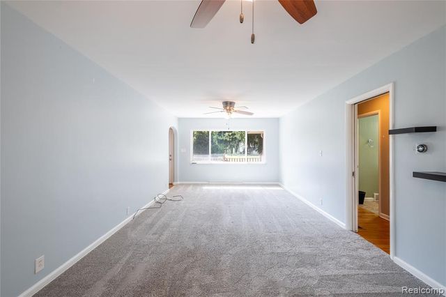2432 W Farrand Road, Clio, MI 48420