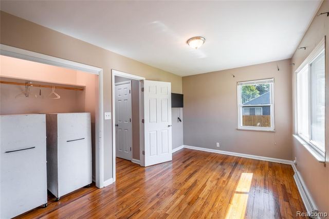 2432 W Farrand Road, Clio, MI 48420