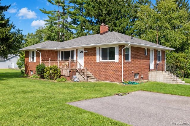 2432 W Farrand Road, Clio, MI 48420