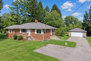 2432 W Farrand Road, Clio, MI 48420