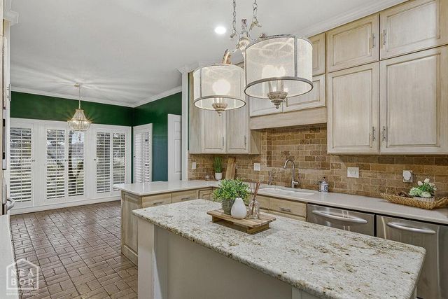 1005 Fairway Drive, Jonesboro, AR 72401