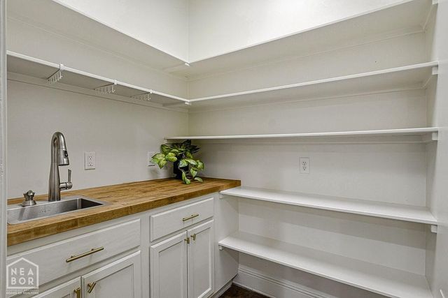 1005 Fairway Drive, Jonesboro, AR 72401