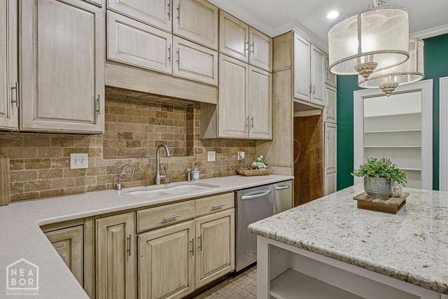 1005 Fairway Drive, Jonesboro, AR 72401