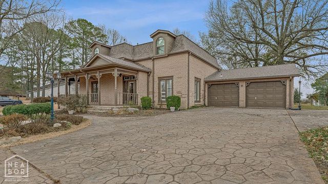 1005 Fairway Drive, Jonesboro, AR 72401
