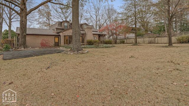 1005 Fairway Drive, Jonesboro, AR 72401