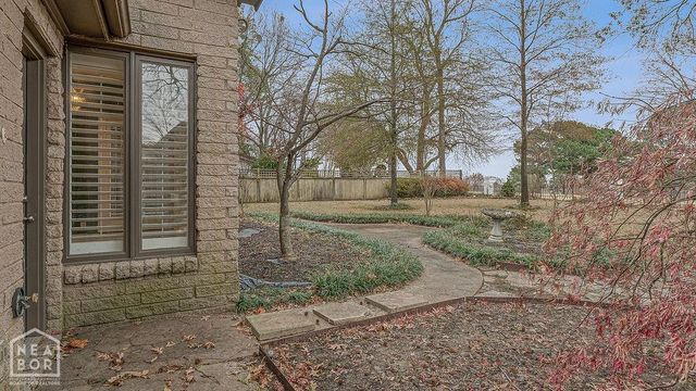 1005 Fairway Drive, Jonesboro, AR 72401