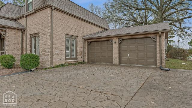 1005 Fairway Drive, Jonesboro, AR 72401