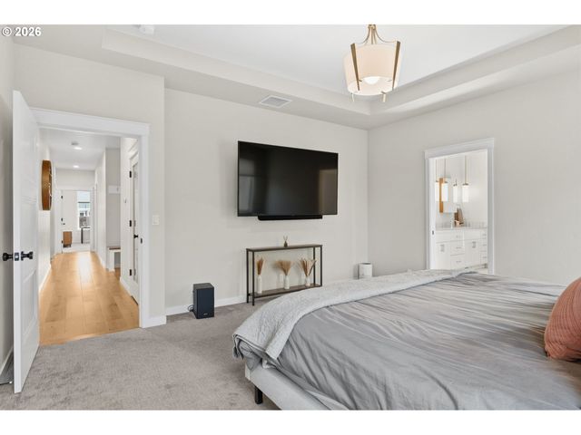 3824 SILETZ St, Eugene, OR 97408