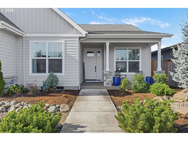 3824 SILETZ St, Eugene, OR 97408