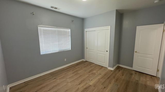 10820 Eagle Vista Drive, Bakersfield, CA 93311