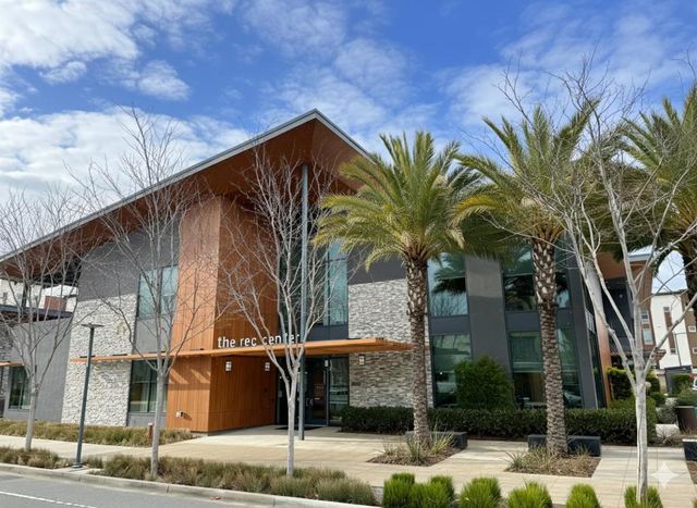 5720 Greige Circle G, Dublin, CA 94568