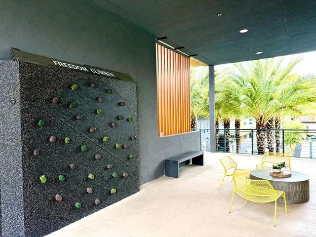 5720 Greige Circle G, Dublin, CA 94568