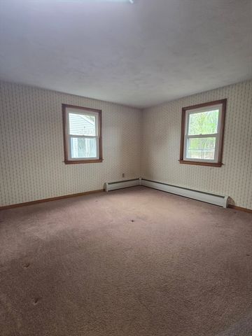 95 Herrman Street, West Springfield, MA 01089