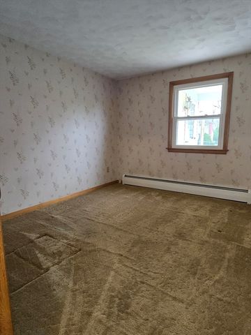 95 Herrman Street, West Springfield, MA 01089
