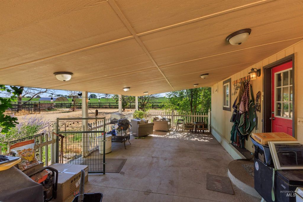 6470 Sunrise Ave, Nampa, ID 83686 photo 5