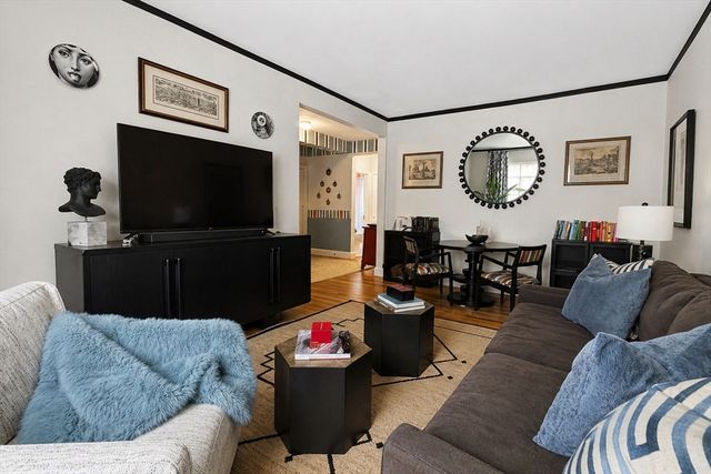 97 Strathmore Rd 2, Boston, MA 02135