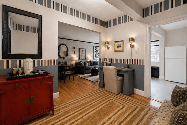 97 Strathmore Rd 2, Boston, MA 02135