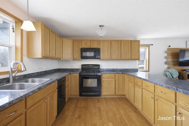 411 Hill Street, Ionia, MI 48846