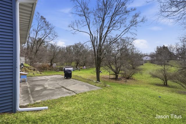 411 Hill Street, Ionia, MI 48846