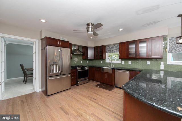 21 FOUNTAIN CT, Cherry Hill, NJ 08034