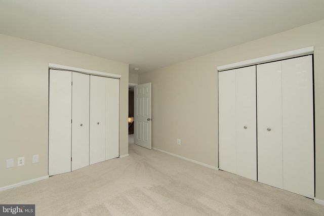 21 FOUNTAIN CT, Cherry Hill, NJ 08034