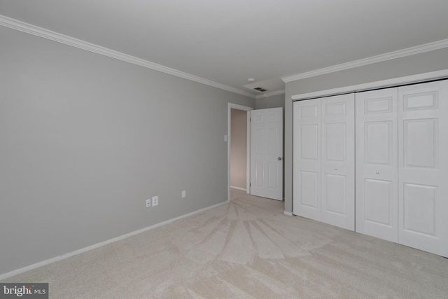 21 FOUNTAIN CT, Cherry Hill, NJ 08034