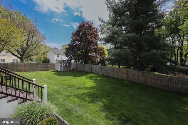 21 FOUNTAIN CT, Cherry Hill, NJ 08034
