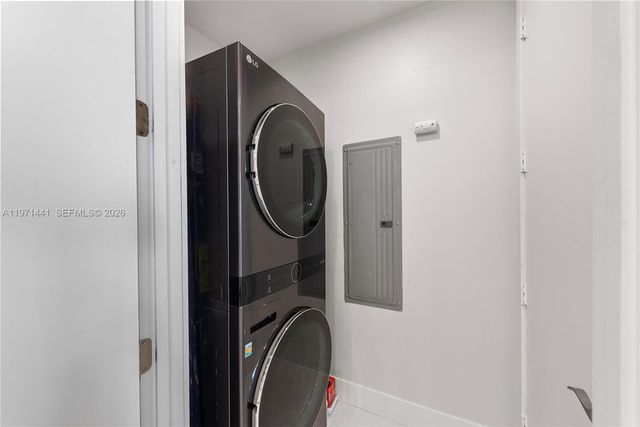 16001 Collins Ave 803, Sunny Isles Beach, FL 33160