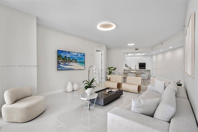 16001 Collins Ave 803, Sunny Isles Beach, FL 33160