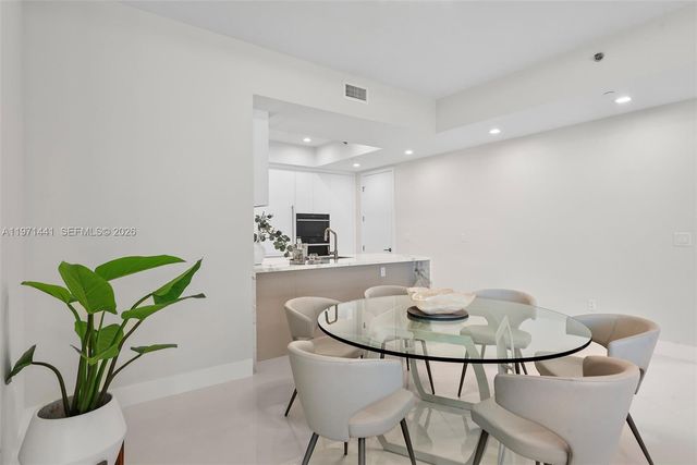 16001 Collins Ave 803, Sunny Isles Beach, FL 33160