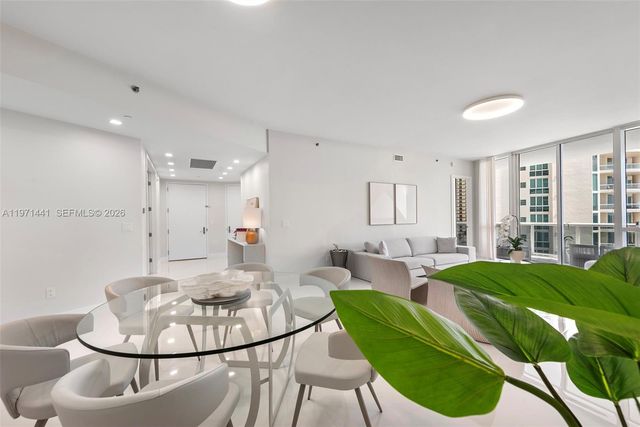 16001 Collins Ave 803, Sunny Isles Beach, FL 33160