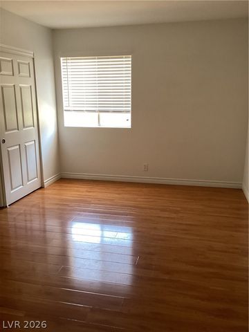 5404 River Glen Drive 361, Las Vegas, NV 89103