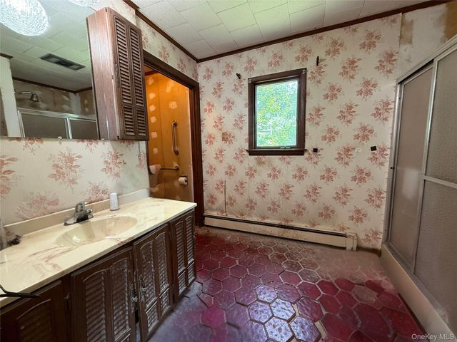 6 White Street, Port Jervis, NY 12771
