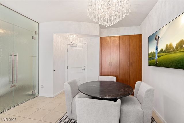 200 West Sahara Avenue 3011, Las Vegas, NV 89102