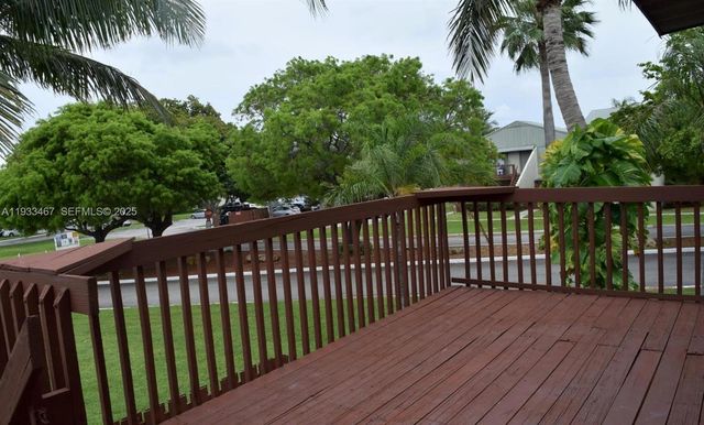 31 Crossings Cir G, Boynton Beach, FL 33435