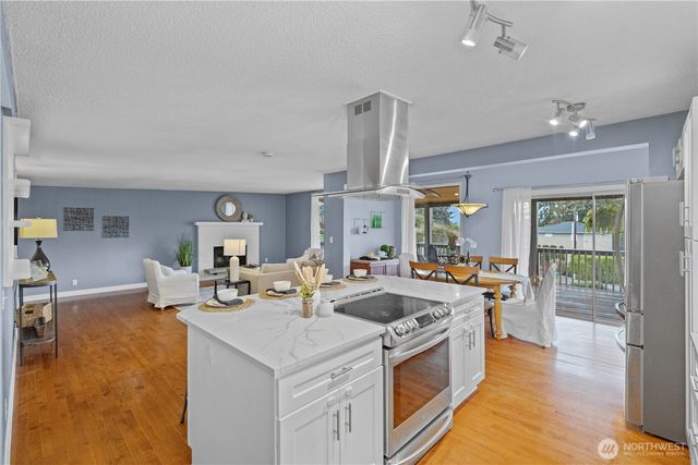 4343 SW 307th Street, Federal Way, WA 98023