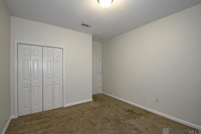 5345 Faulkner Dr, Darrow, LA 70725