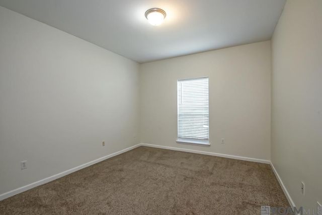 5345 Faulkner Dr, Darrow, LA 70725