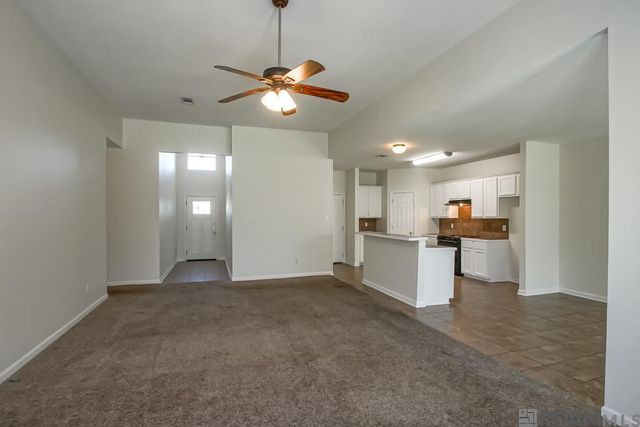 5345 Faulkner Dr, Darrow, LA 70725