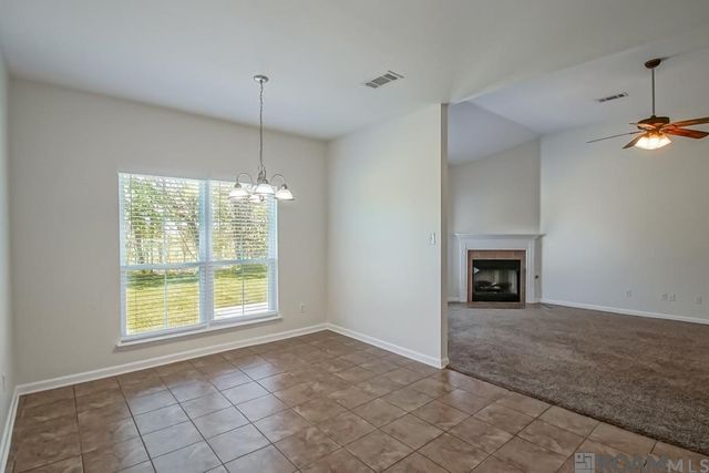 5345 Faulkner Dr, Darrow, LA 70725